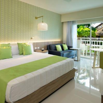 chambres 1 lit avec dessus lit vert