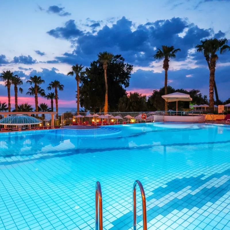 The Grand Blue Sky International 4*